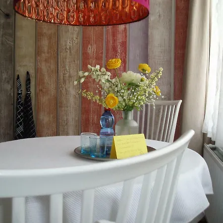 Pensionat Noordwester 45 Den Burg