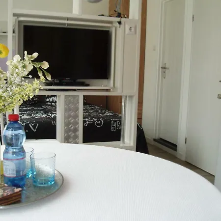 Noordwester 45 Pensionat 3*